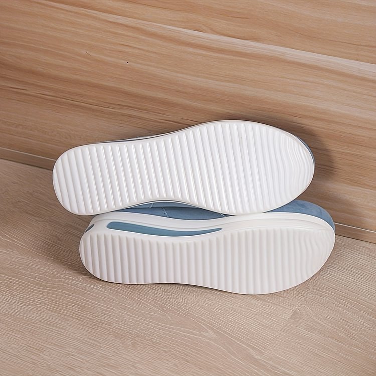 👍Women's Casual Platform Slip-on Sneakers👞