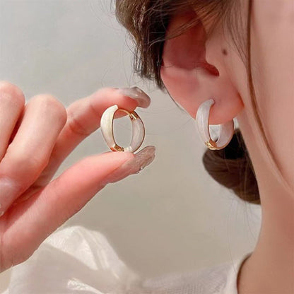 Elegant & Fashionable Hoop Earrings