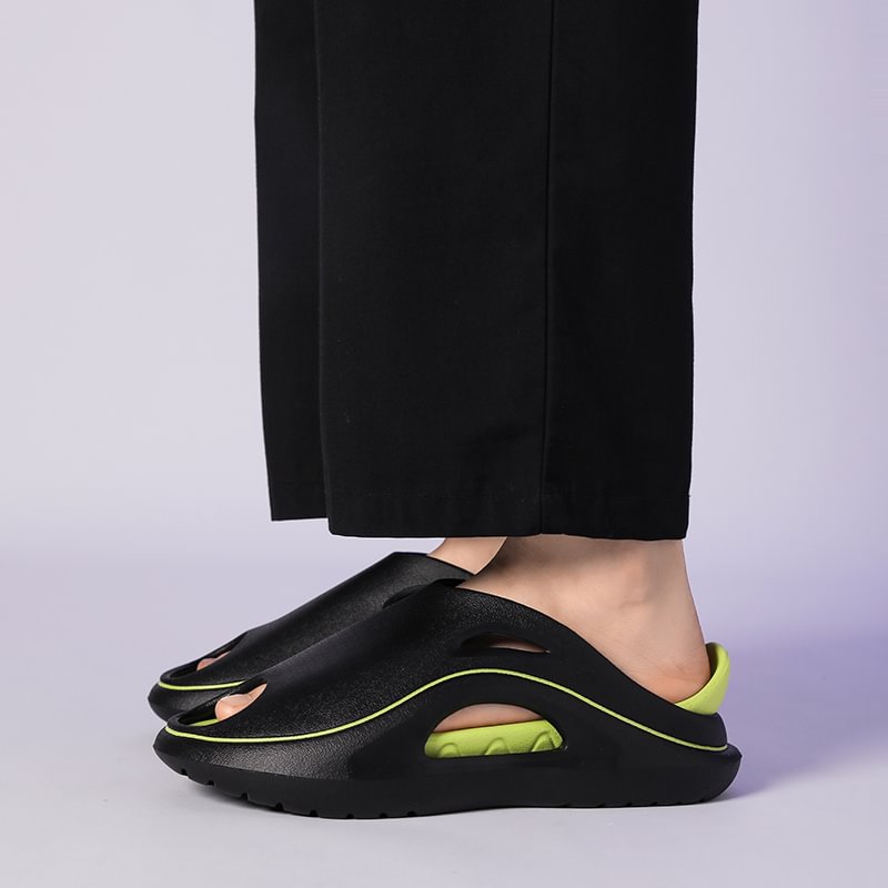 Summer Lightweight Outdoor Slip-on Slippers