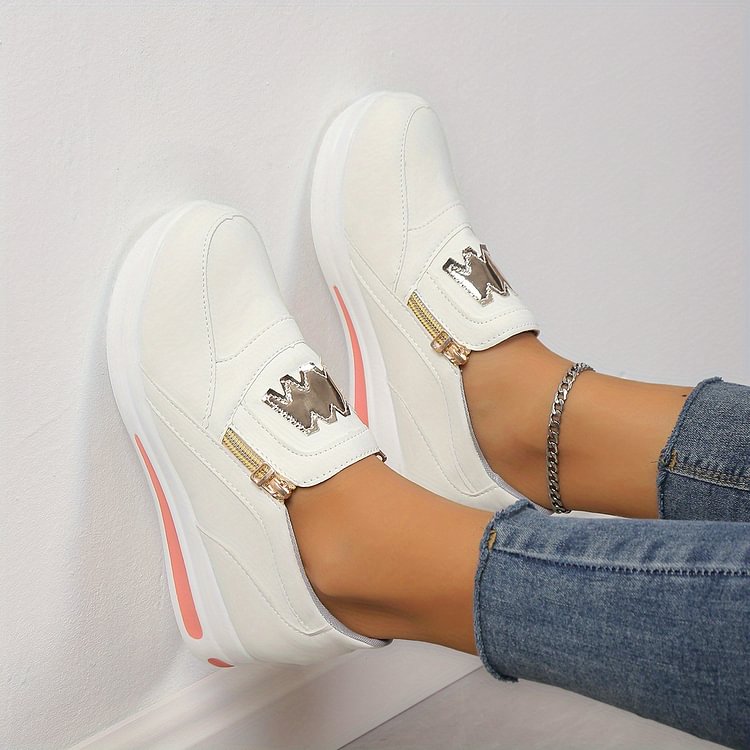 👍Women's Casual Platform Slip-on Sneakers👞