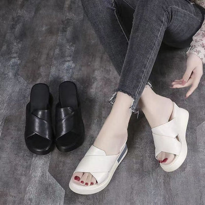 Contemporary Open-toe Sandals With 7cm Mid-heel