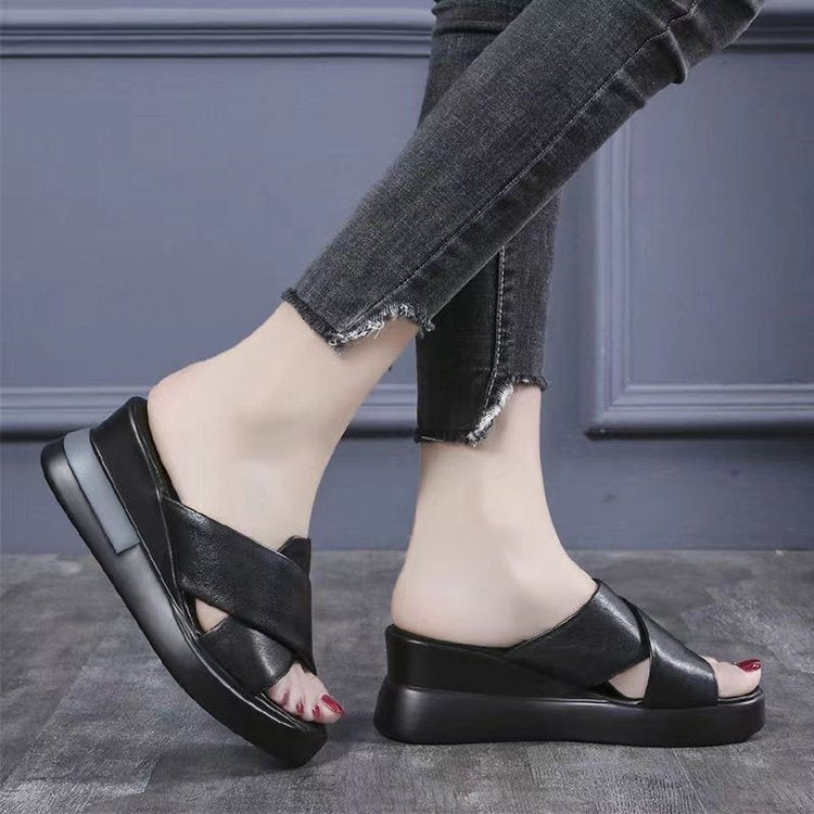 Contemporary Open-toe Sandals With 7cm Mid-heel