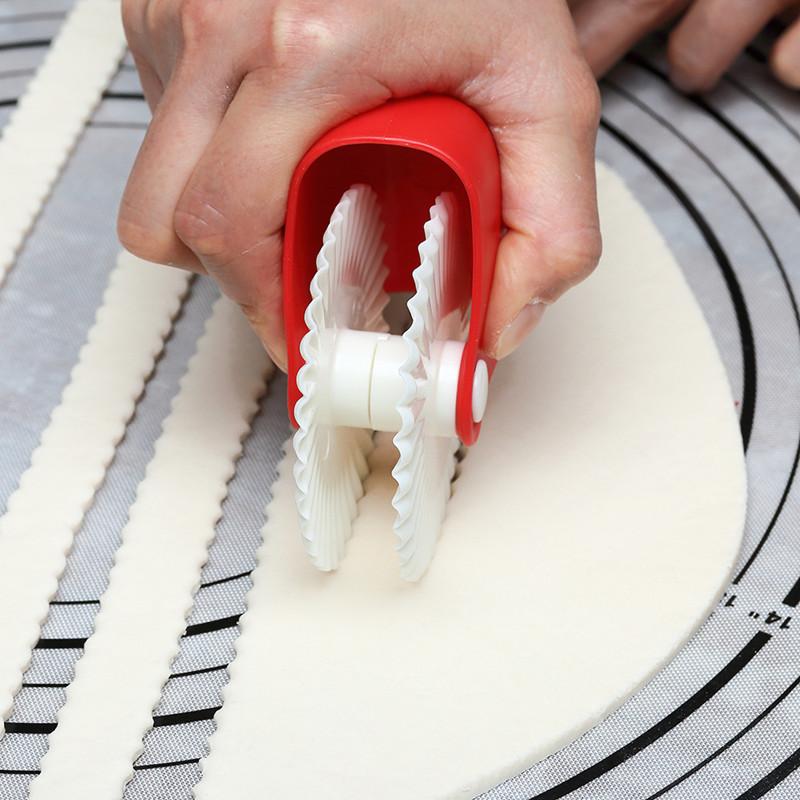 Pastry Wheel Decorator