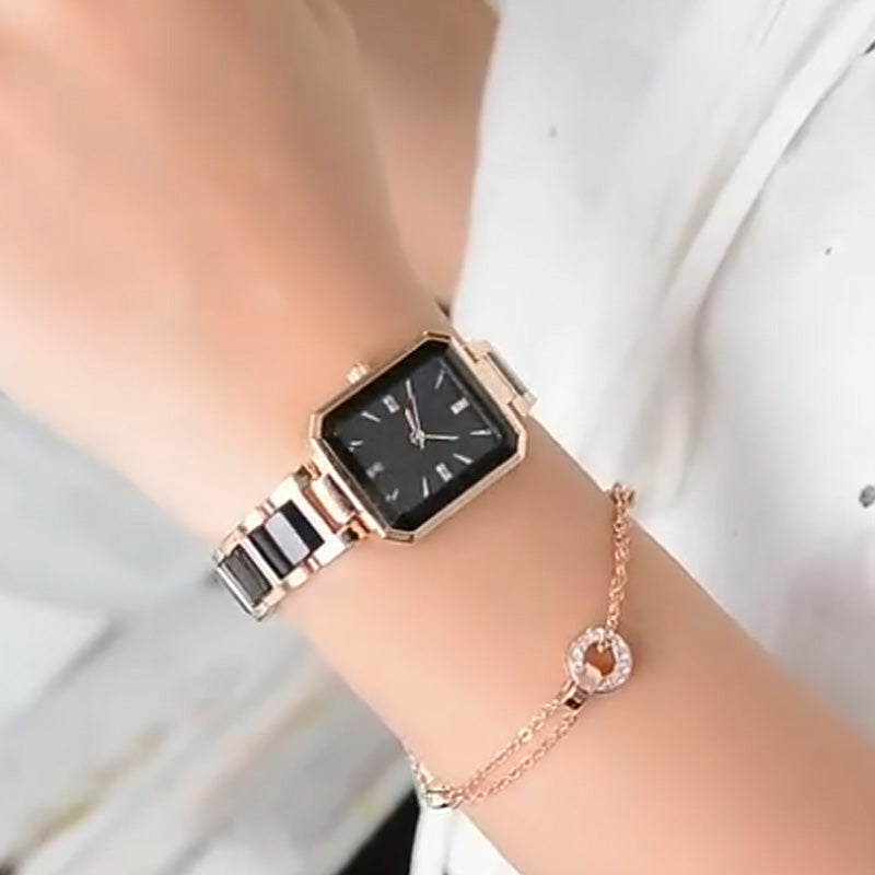 Women's Fashion Rectangular Quartz Watch⌚