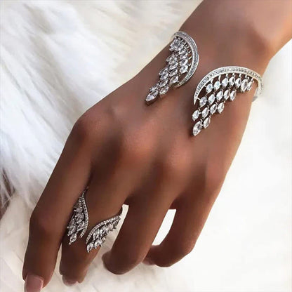 ✨Ring And Bracelet In Alloy With Angel Wings