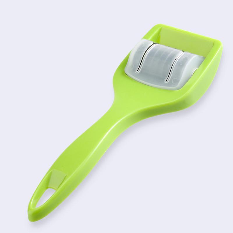 Multifunctional Roller Onion Cutter