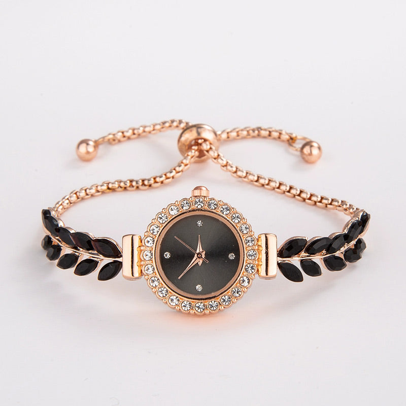 Women’s Trendy Elegant Round Dial Quartz Watch