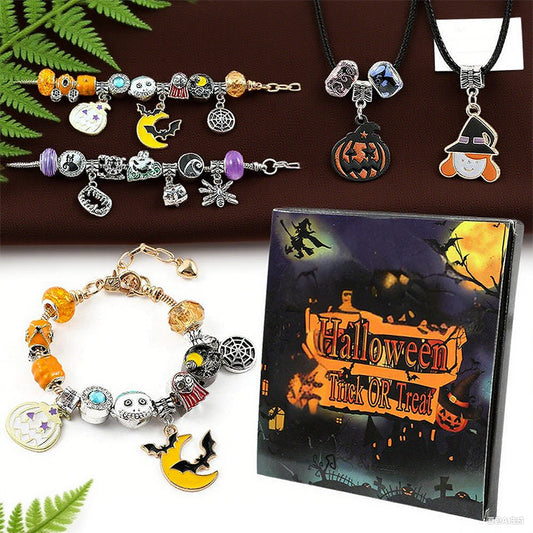 🎃👻Halloween Treasures Charm Bracelet🎁