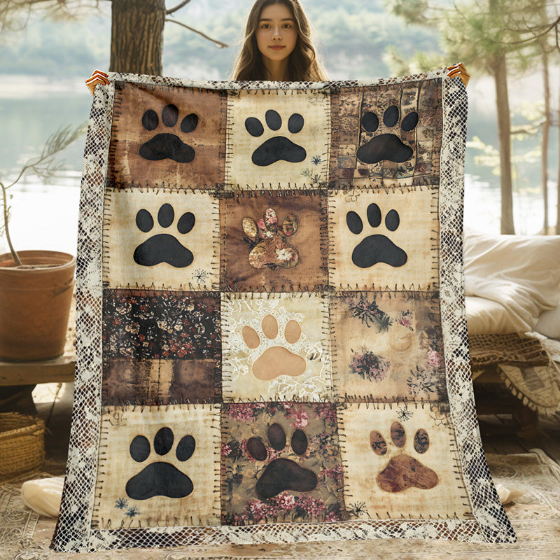 🐶 Cute Paw Print Soft Flannel Blanket – Snuggly, Warm, Lovely Home Decor 🛌