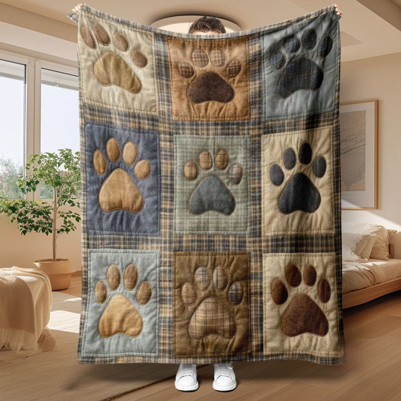🐶 Cute Paw Print Soft Flannel Blanket – Snuggly, Warm, Lovely Home Decor 🛌